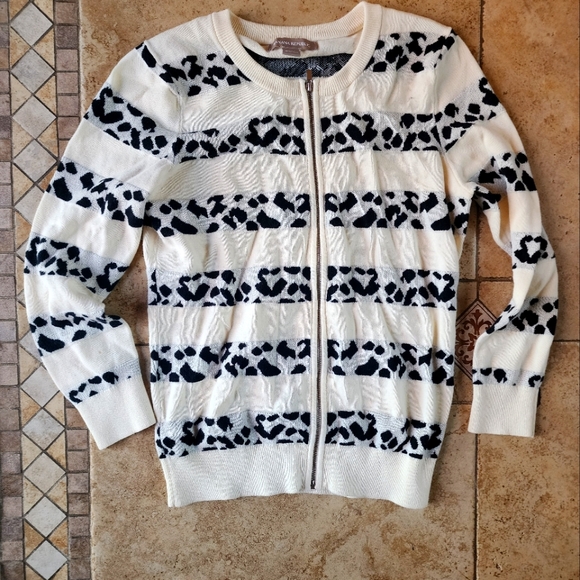 Banana Republic Sweaters - Banana Republic sweater